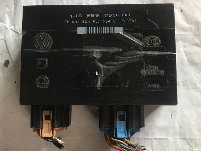 bontott VW PASSAT B5 Komfort Elektronika