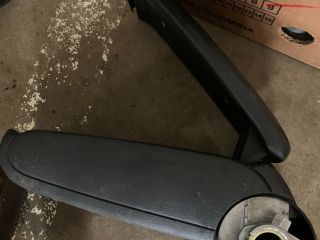 bontott VW PASSAT B5 Könyöklő