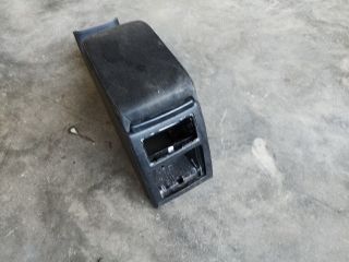 bontott VW PASSAT B5 Könyöklő