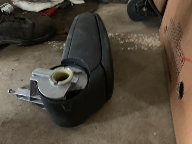 bontott VW PASSAT B5 Könyöklő