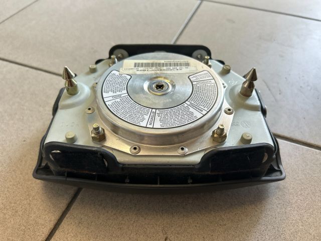 bontott VW PASSAT B5 Kormánylégzsák