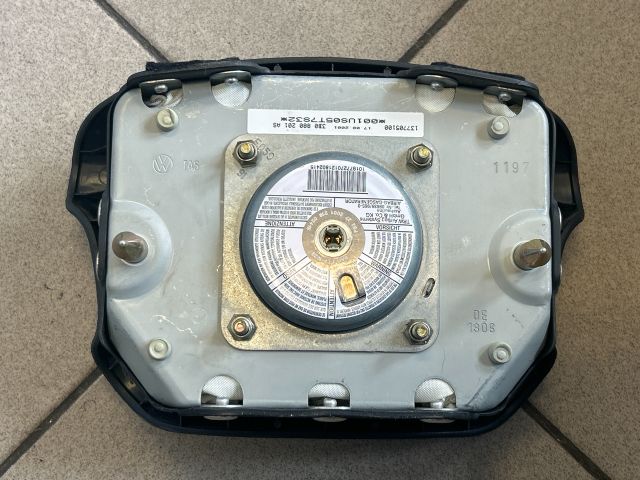 bontott VW PASSAT B5 Kormánylégzsák