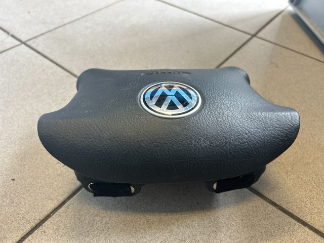 bontott VW PASSAT B5 Kormánylégzsák