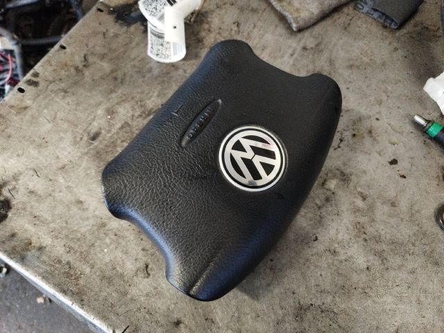 bontott VW PASSAT B5 Kormánylégzsák
