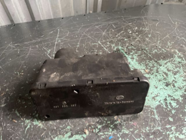 bontott VW PASSAT B5 Központizár Motor (Pozíciófüggetlen)