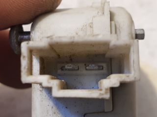 bontott VW PASSAT B5 Központizár Motor Tankajtó