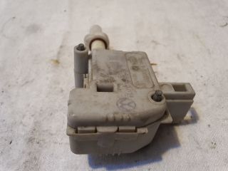 bontott VW PASSAT B5 Központizár Motor Tankajtó