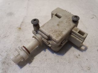 bontott VW PASSAT B5 Központizár Motor Tankajtó