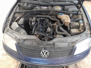 bontott VW PASSAT B5 Központizár Motor Tankajtó