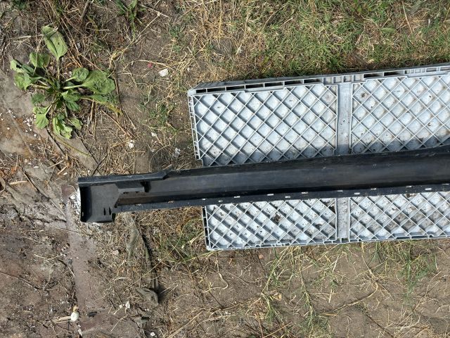 bontott VW PASSAT B5 Küszöb Burkolat