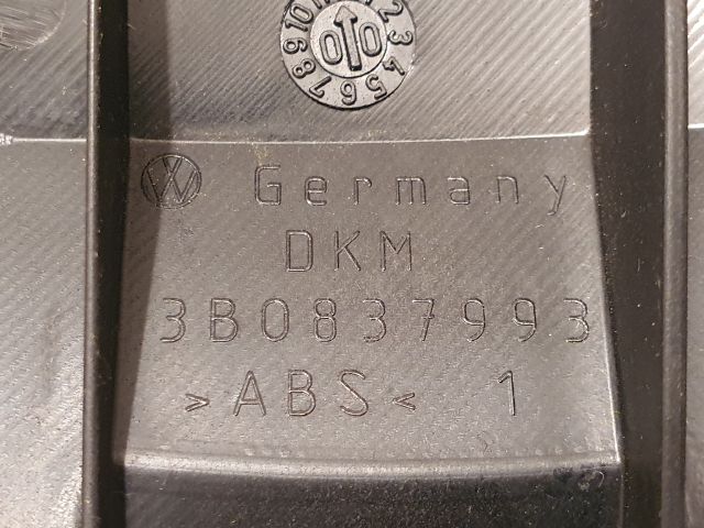 bontott VW PASSAT B5 Magassugárzó Hangszóró