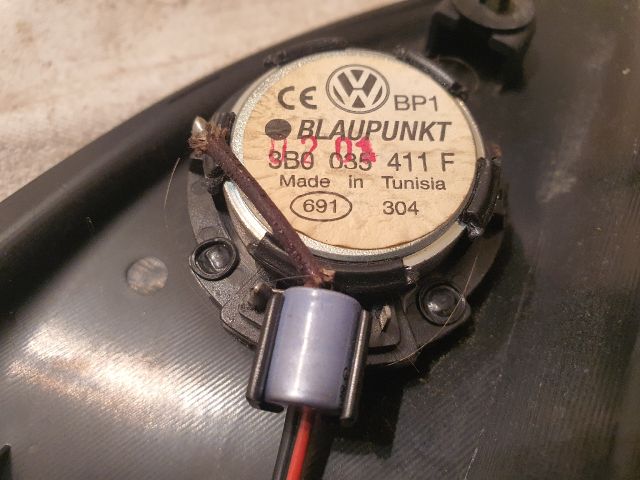 bontott VW PASSAT B5 Magassugárzó Hangszóró