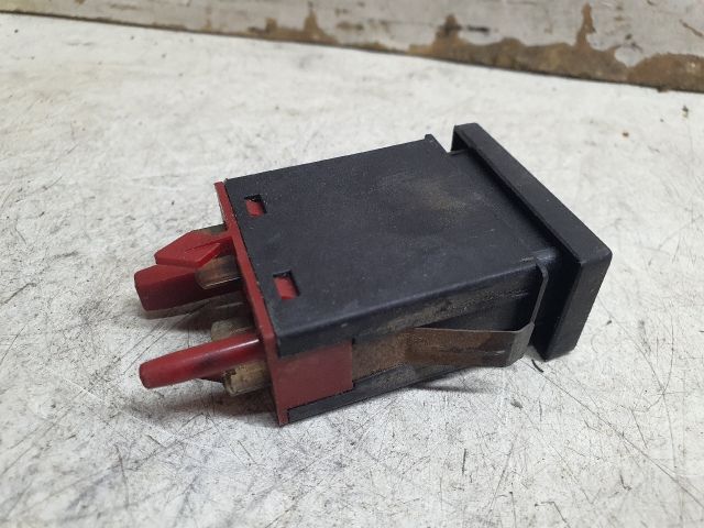 bontott VW PASSAT B5 Menetstabilizátor Kapcsoló