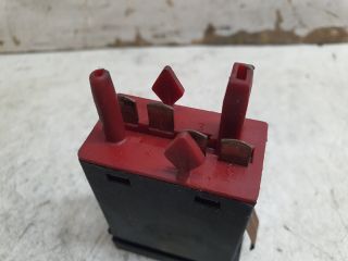 bontott VW PASSAT B5 Menetstabilizátor Kapcsoló