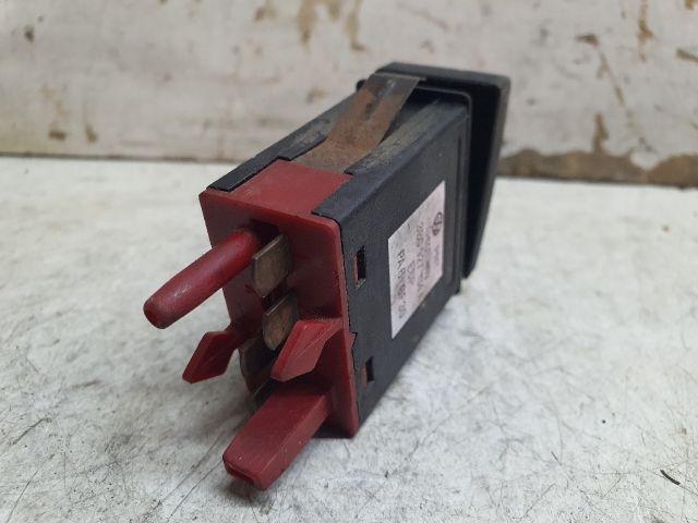 bontott VW PASSAT B5 Menetstabilizátor Kapcsoló