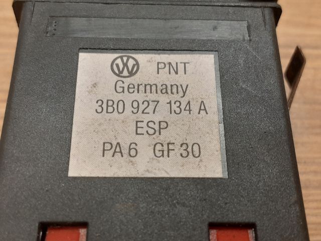 bontott VW PASSAT B5 Menetstabilizátor Kapcsoló