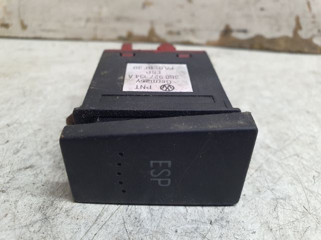 bontott VW PASSAT B5 Menetstabilizátor Kapcsoló