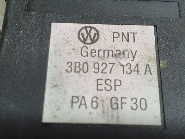 bontott VW PASSAT B5 Menetstabilizátor Kapcsoló