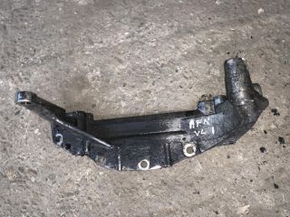 bontott VW PASSAT B5 Motor Tartó Bak Bal