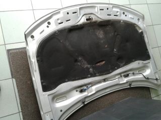 bontott VW PASSAT B5 Motorháztető Szigetelés