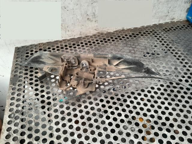 bontott VW PASSAT B5 Motorháztető Zárszerkezet