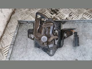 bontott VW PASSAT B5 Motorháztető Zárszerkezet