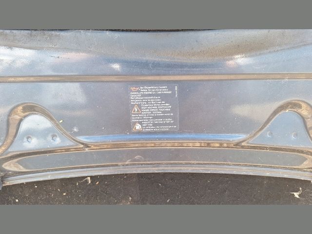 bontott VW PASSAT B5 Motorháztető