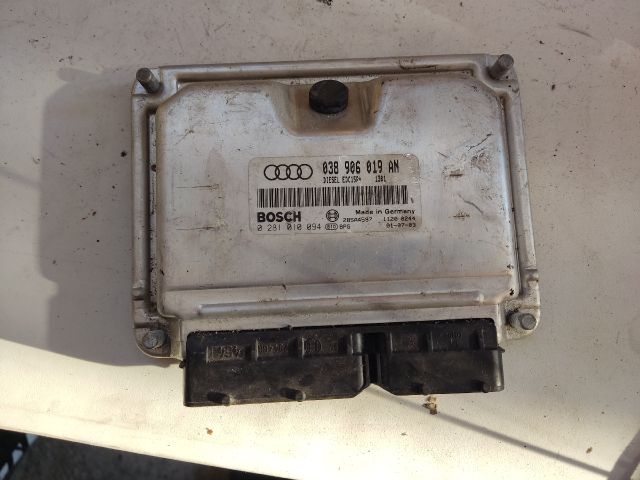 bontott VW PASSAT B5 Motorvezérlő