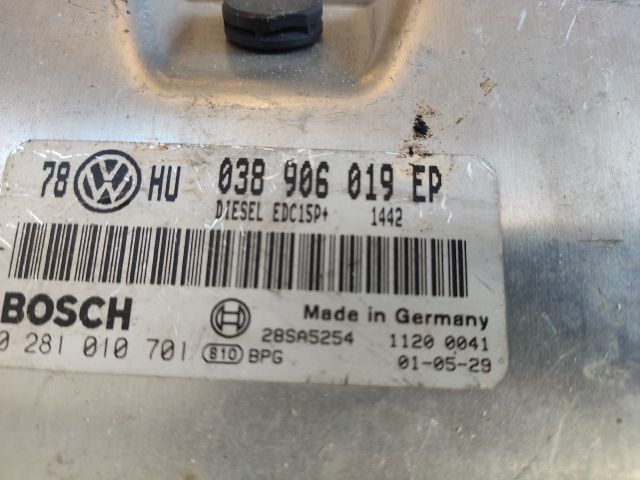 bontott VW PASSAT B5 Motorvezérlő
