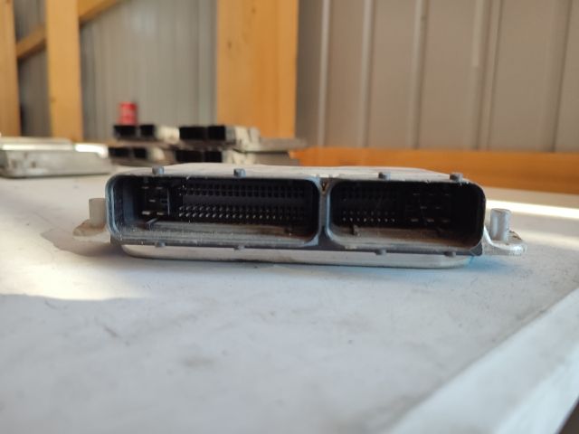 bontott VW PASSAT B5 Motorvezérlő