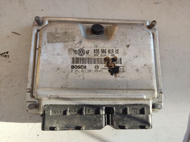 bontott VW PASSAT B5 Motorvezérlő