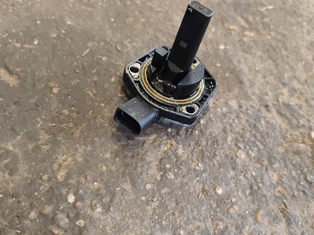 bontott VW PASSAT B5 Olajszint Jeladó