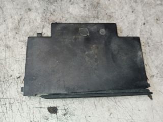 bontott VW PASSAT B5 Pohártartó