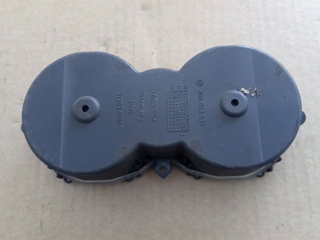 bontott VW PASSAT B5 Pohártartó