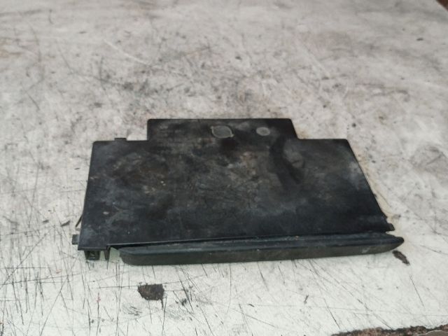 bontott VW PASSAT B5 Pohártartó