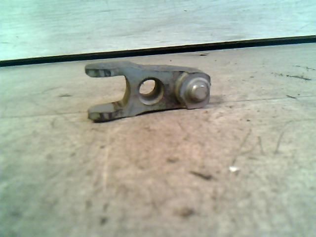 bontott VW PASSAT B5 Porlasztó Lefogató