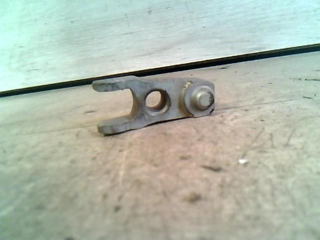 bontott VW PASSAT B5 Porlasztó Lefogató