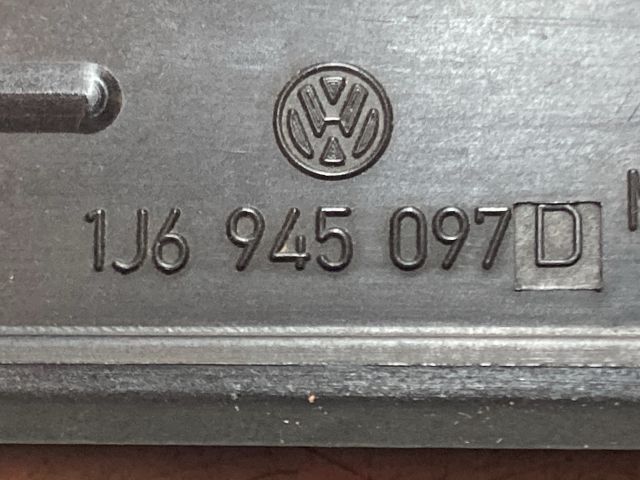 bontott VW PASSAT B5 Pótféklámpa
