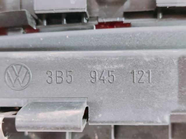 bontott VW PASSAT B5 Pótféklámpa