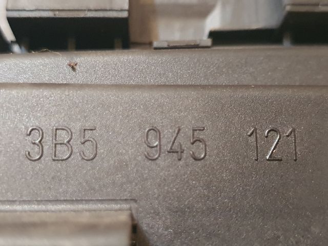 bontott VW PASSAT B5 Pótféklámpa