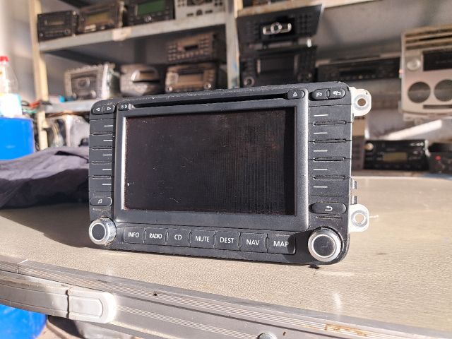 bontott VW PASSAT B5 Rádió / CD