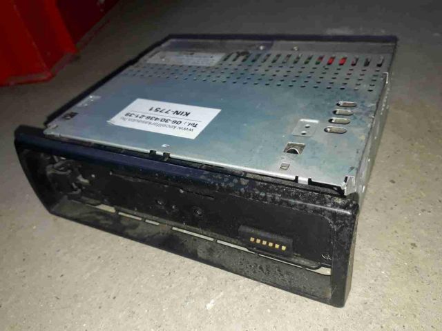 bontott VW PASSAT B5 Rádió / CD