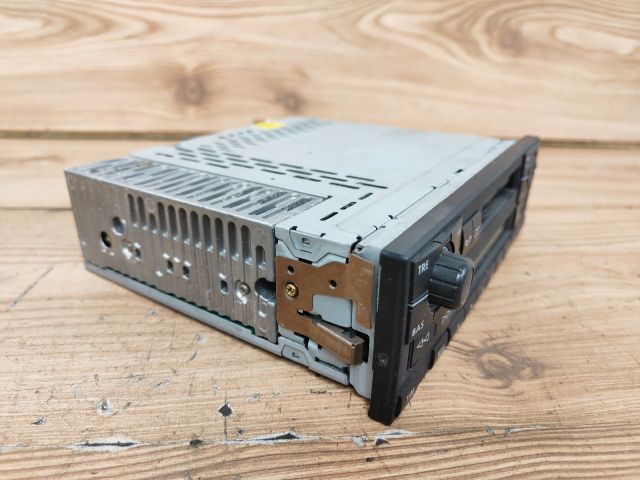 bontott VW PASSAT B5 Rádió / CD