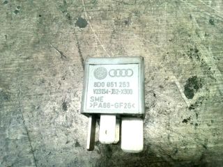 bontott VW PASSAT B5 Relé