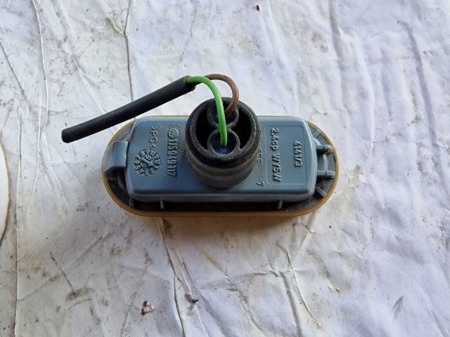 bontott VW PASSAT B5 Sárvédő Irányjelző (Pozíciófüggetlen)