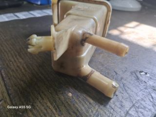 bontott VW PASSAT B5 Szervóolaj Tartály