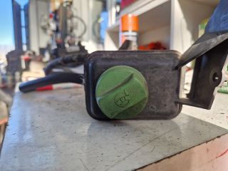 bontott VW PASSAT B5 Szervóolaj Tartály