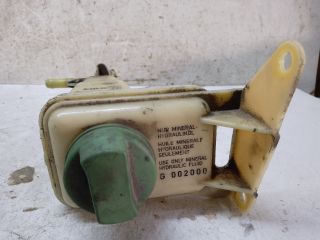 bontott VW PASSAT B5 Szervóolaj Tartály