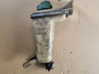 bontott VW PASSAT B5 Szervóolaj Tartály