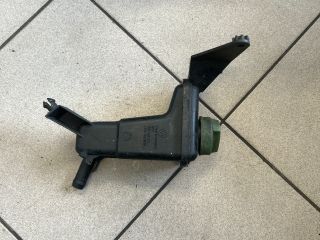 bontott VW PASSAT B5 Szervóolaj Tartály